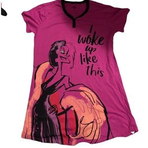 Disney Villain Cruella De Vil “I Woke Up Like This” Tunic Nightshirt M/L Women’s